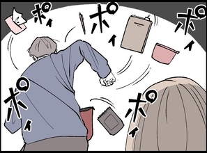 【漫画】今度は私のカバンの中を引っ掻き回す夫に呆れ…【宝くじで3億円当たりました Vol.76】