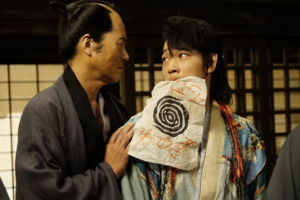 綾野剛主演、宮藤官九郎脚本の映画『パンク侍、斬られて候』をLEGO BIG MORL・ヤマモトが紹介