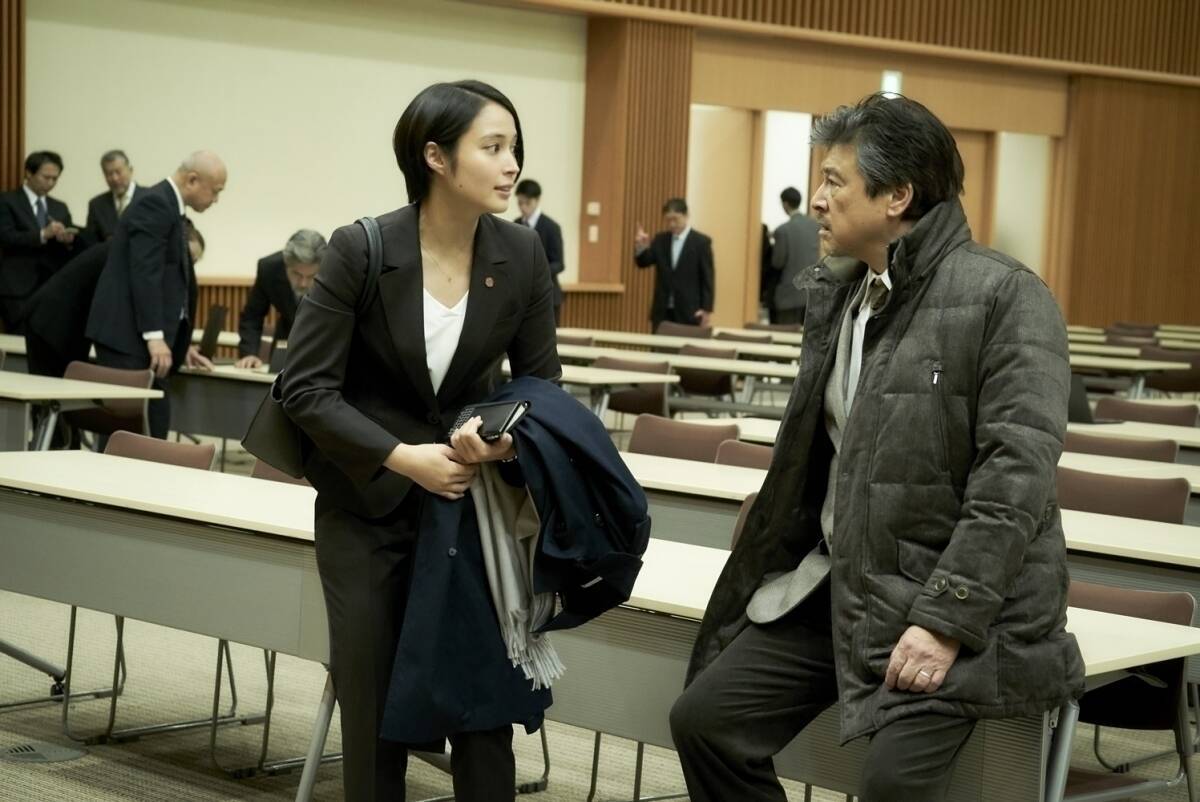 広瀬アリス「髪をバッサリ切るのは私から提案」 映画『AI 崩壊』で刑事役に初挑戦