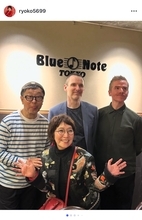 森山良子、娘と大江千里のジャズライブを堪能　サプライズ共演も実現