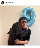 田村淳、長女9歳の誕生日に“恒例の抱っこ行事”　「スピードも重さも違う」成長に感慨