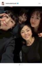 松田美由紀、ゆう姫の結婚を松本まりからと祝う特別な夜　娘の幸せな笑顔に「なんだか泣けてくる」