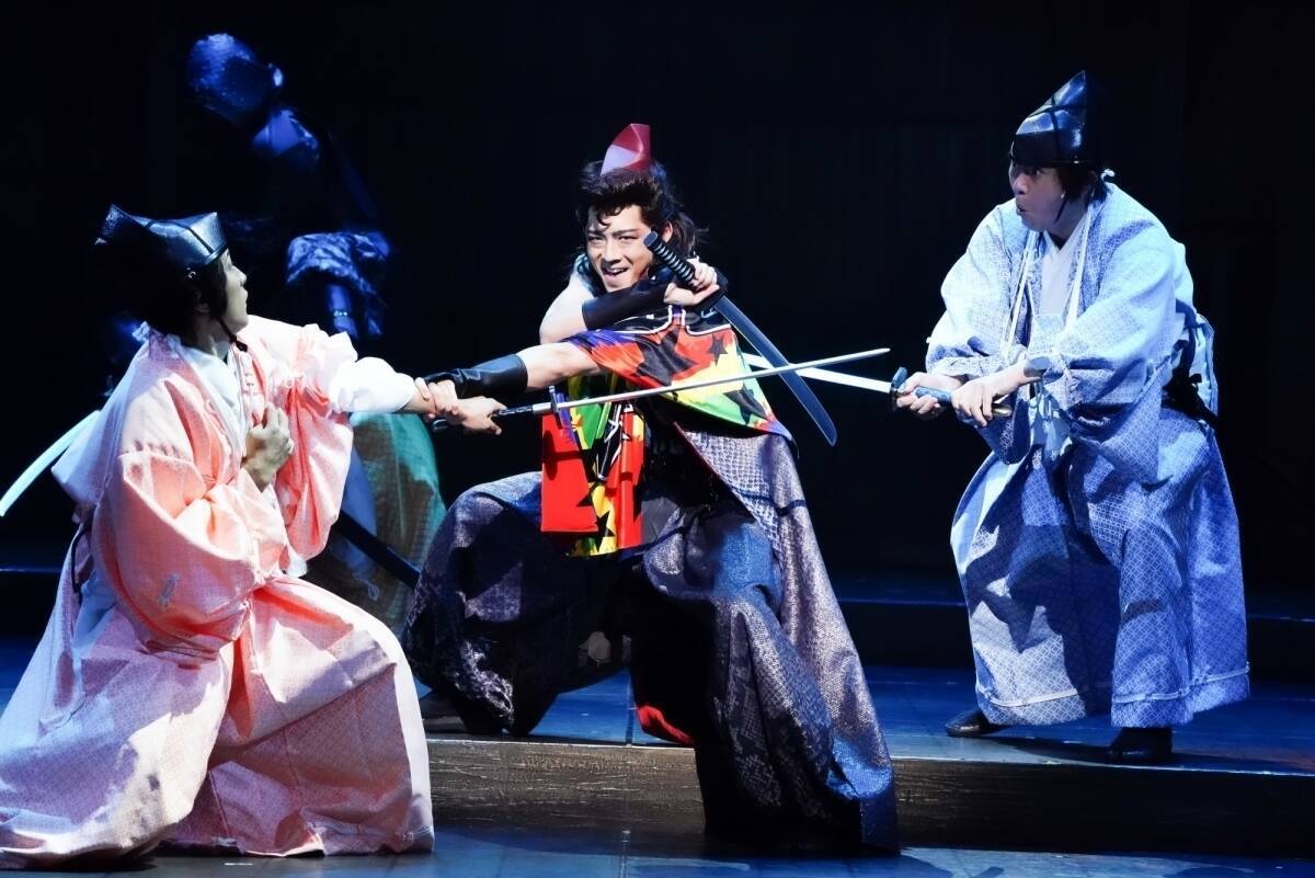 中村倫也と向井理の実直な演技の積み重ねが生み出すリアリティーに注目 いのうえ歌舞伎『狐晴明九尾狩』