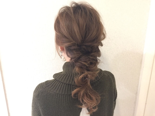 ボブ ショートヘアでも簡単 サイドの 編み込み風くるりんぱ ヘアアレンジで大変身 17年5月31日 エキサイトニュース