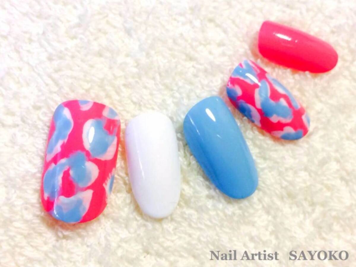 セルフでも簡単オシャレ ネイルポリッシュで描くカラフルポップなレオパードネイル 17年4月26日 エキサイトニュース