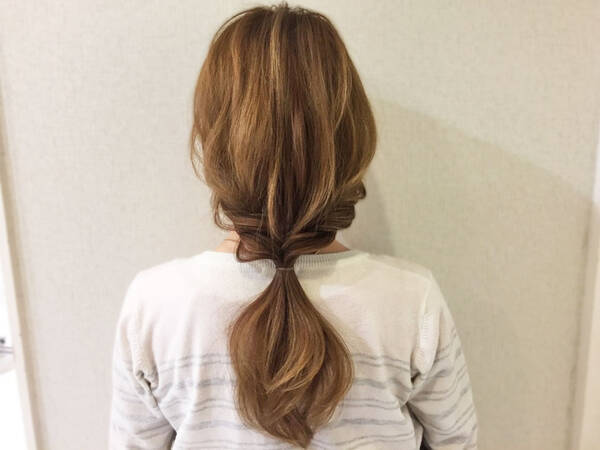 人気のこなれヘアスタイル ねじるだけで完成する簡単ヘアアレンジはいかが 17年6月27日 エキサイトニュース