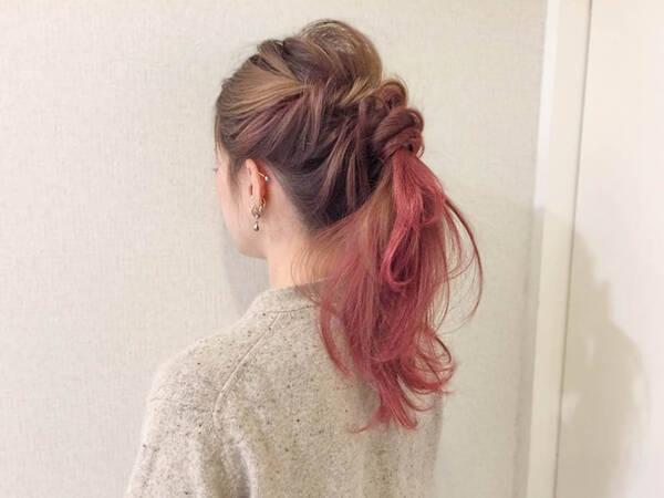 いつもよりも華やかに ボリュームアップポニーテールで周りと差をつけよう 18年2月7日 エキサイトニュース