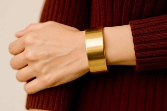 脱・おば見え！2025秋冬コーデがグッとアカ抜ける「大人のトレンド小物テク」