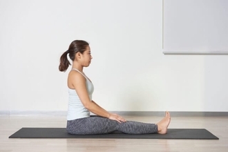 ぽっこりお腹を撃退！１日１セット【内臓の巡りを整える】簡単“ねじり”ポーズ