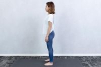 体の重心が下がると、シルエットが変わる。１日１分【下半身を支える力を育む】簡単エクササイズ