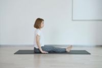 ほっそり上半身で若見えする身体へ。１日１セット【お腹＆二の腕が丸ごと引き締まる】簡単習慣