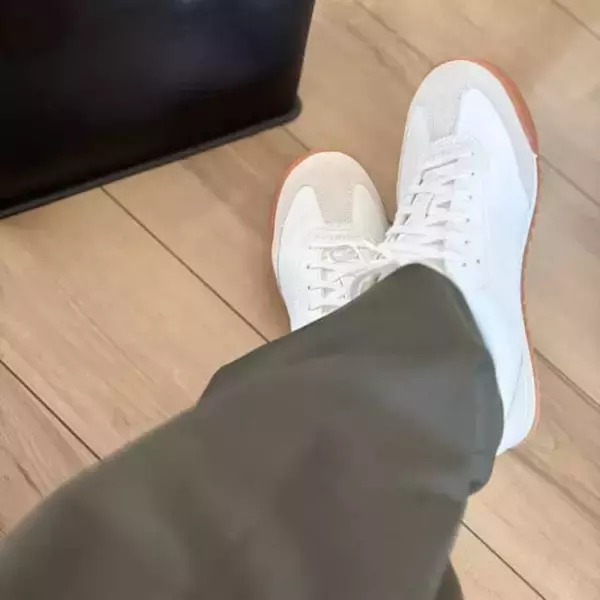 秋コーデは足元から！【ユニクロシー＆GU】の新作スニーカーで旬スタイルに更新