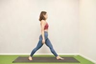 骨盤の歪みを矯正して代謝UP。１日１セット【ぽっこりお腹を解消する】簡単習慣