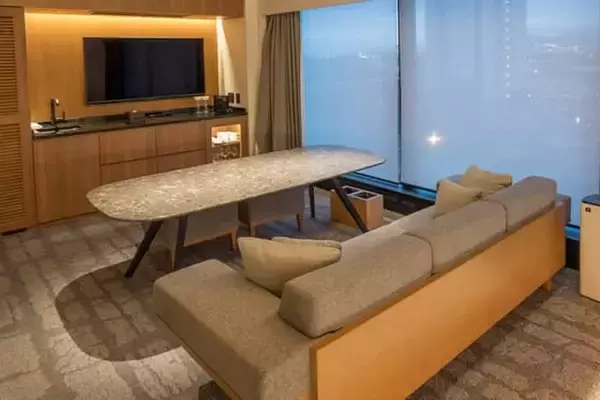 「温泉、眺望、美味しい料理、全方位そろう【センチュリーマリーナ函館】でラグジュアリーな滞在を満喫」の画像