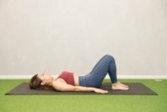 大人世代の“垂れ尻見え”への対策に。１日１セット【お尻の位置を引き上げる】簡単ポーズ