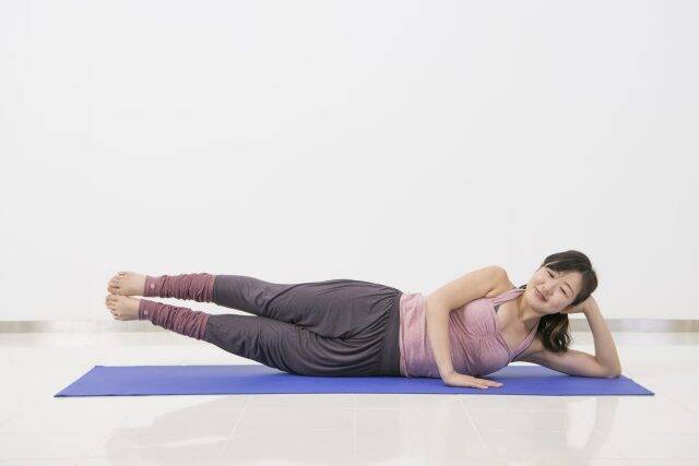 なぜか下半身だけ重たい…？１日５回でお腹のシルエットまで変わる簡単エクササイズ