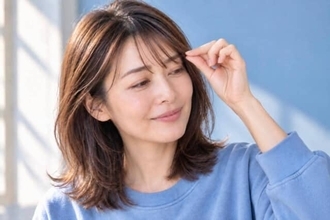 前髪だけぺたんとする？ヘアオイルは「最後に毛先１〜２cmだけ」がコツ