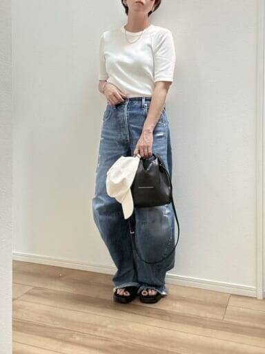 カジュアルすぎないのが優秀。買って損なし【ユニクロ】ヘビロテ確定の”リブT”