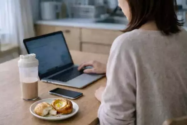 タンパク質は足りているのに痩せない…。40代が陥りやすい「栄養バランスのズレ」