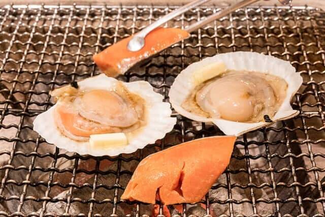 ディナーはジンギスカンの食べ飲み放題【センチュリーマリーナ函館】囲炉裏朝食は北海道の上質な食材を満喫