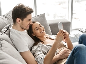 見た目がタイプだからじゃない。男性が女性と交際する際に「重視すること」