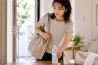 ダイエット中、スポーツドリンクはNG？大人世代が知っておきたい“飲み分け”の正解