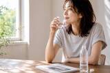 「ダイエット中、スポーツドリンクはNG？大人世代が知っておきたい“飲み分け”の正解」の画像2