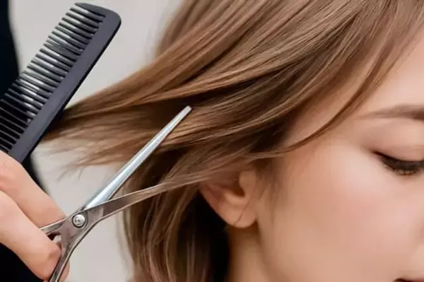 髪が細くなってきた大人世代の最適解。軽やかで小顔効果バッチリ【最旬レイヤーヘア】