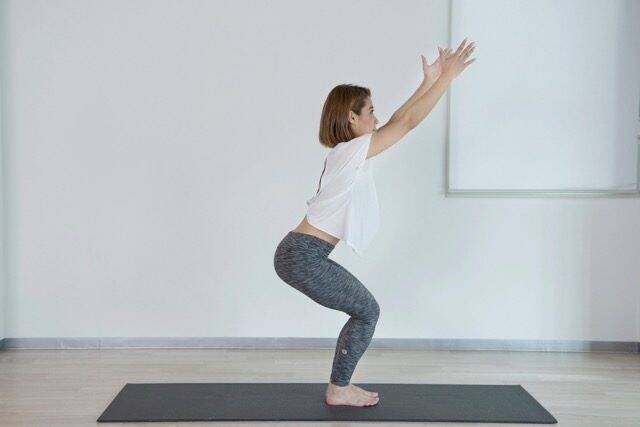 続けるほど脚全体がスタイルアップ。１日１分【太りにくい下半身を作る】簡単習慣