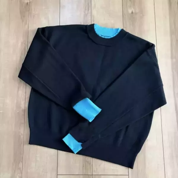 【１万円未満】重見え黒コーデを即刷新！40代・50代がアカ抜ける“技あり配色ニット”