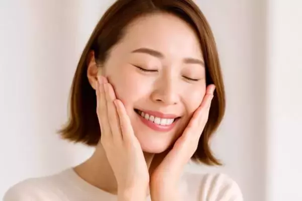 「40代以降の肌に差が出る！今日からできる“シワ予防ケア”＆“老け見え防止テク”」の画像