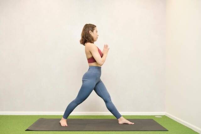 《年始のリセット習慣》腰まわりの重だるさを解消。１日１回【骨盤から整える】簡単ポーズ