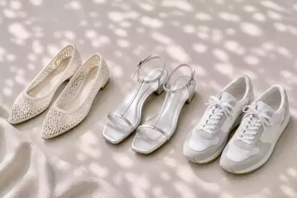 「服を買い足さなくても垢抜ける。40代・50代が見直したい“小物の合わせ方”」の画像