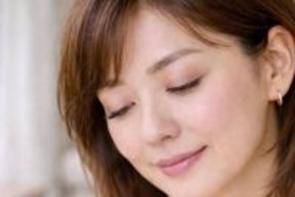 今のアイシャドウ、もう似合ってないかも。大人の目元がアカ抜ける「色の選び直し方」