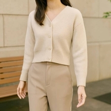 去年はおしゃれだったのに…。2025冬“おば見え注意”な「ファッションアイテム」３選