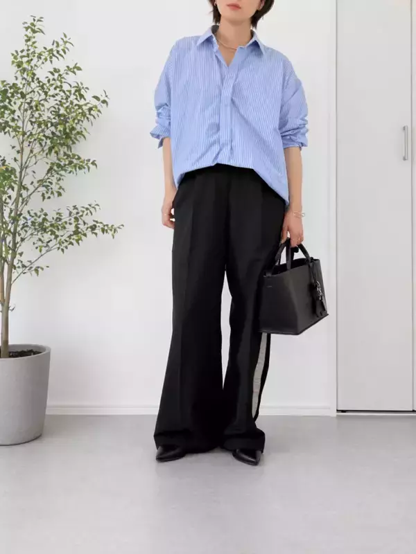 「そのシャツ、着方で損してるかも？40代・50代の“着太り・野暮見え”を防ぐ１分アレンジ３選」の画像