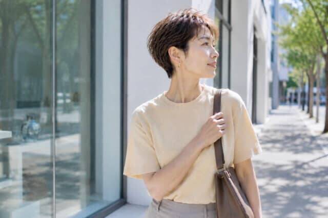 ショートヘアがアカ抜けない原因は？2026夏にやめたい“老け見えポイント”３つ