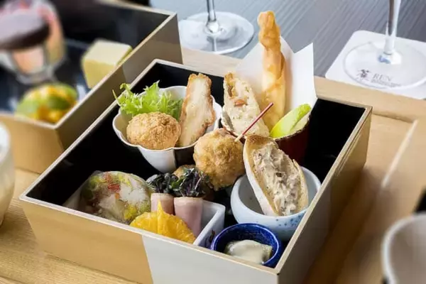 「最上階から東京スカイツリー(R)を眺めながら。【東武ホテルレバント東京】の贅沢アフタヌーンティー」の画像