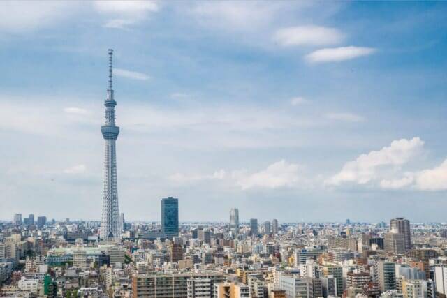 最上階から東京スカイツリー(R)を眺めながら。【東武ホテルレバント東京】の贅沢アフタヌーンティー