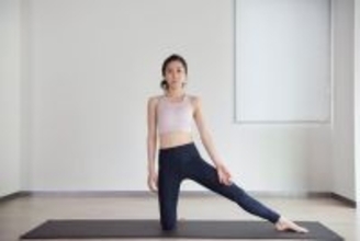 体幹の強化＆お腹の凹ませに。１日１セット【続けるほどお腹が引き締まる】簡単習慣