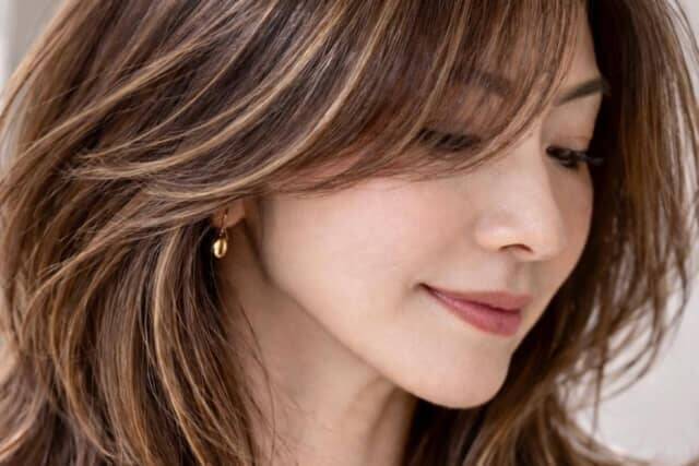 白髪ぼかしのつもりが逆効果？40代・50代が見直すべき“ハイライト設計”