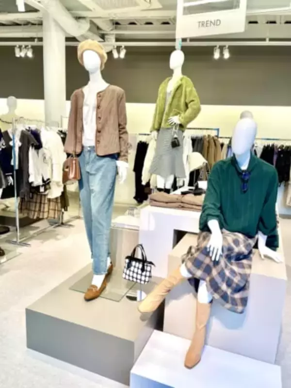 「今話題のブランドをリアルに新しい買い物体験。ショールーム【SHEIN TOKYO】が原宿にオープン」の画像