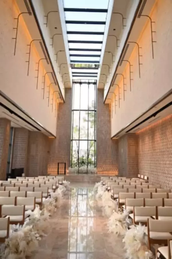 「ハッピーな気分になれるホテル。【キンプトン新宿東京】でまったく新しい宿泊体験」の画像