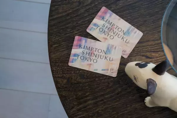 「ハッピーな気分になれるホテル。【キンプトン新宿東京】でまったく新しい宿泊体験」の画像