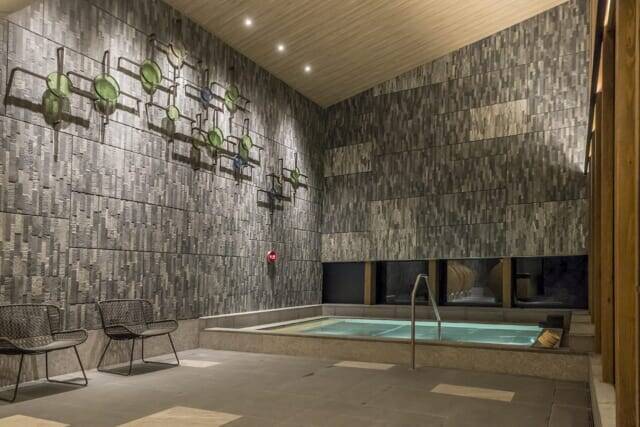 まるで別荘を思わせる雰囲気。【ホテルインディゴ軽井沢】で満喫するリトリート旅