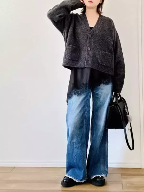 「【簡単・上品・今っぽい】忙しい12月でも即おしゃれ。冬の装いがアカ抜ける“大人のレイヤード術”3選」の画像