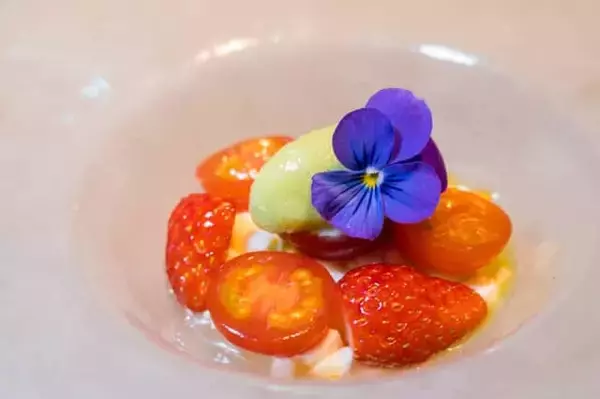 「日本の四季をクリエイティブに表現するイタリアン。【ザ・プリンス さくらタワー東京】のディナー体験」の画像