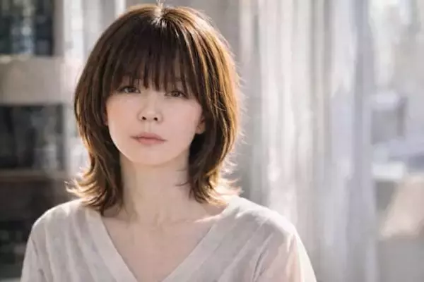 前髪で一気に“脱・おば見え”？ショートヘア「若作りと若見え」の分かれ目