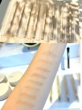 自然な感じなのに印象アップ！“リアルな毛流れ×ふんわり質感”の「旬な眉メイク」でアカ抜け顔に