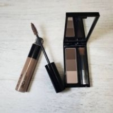 眉も目元も“失敗しにくい”。【KATE】2026年1月新作コスメ“大人が使いやすい”注目３品